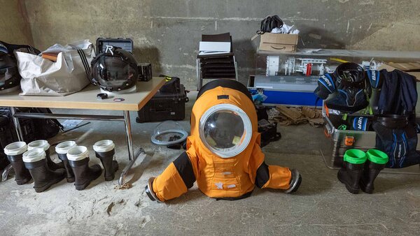 Some of the space equipment for the astronauts and EPFL students during a training to simulate the Asclepios lunar mission at the Sasso San Gotthardo, a former Gotthard fortress.