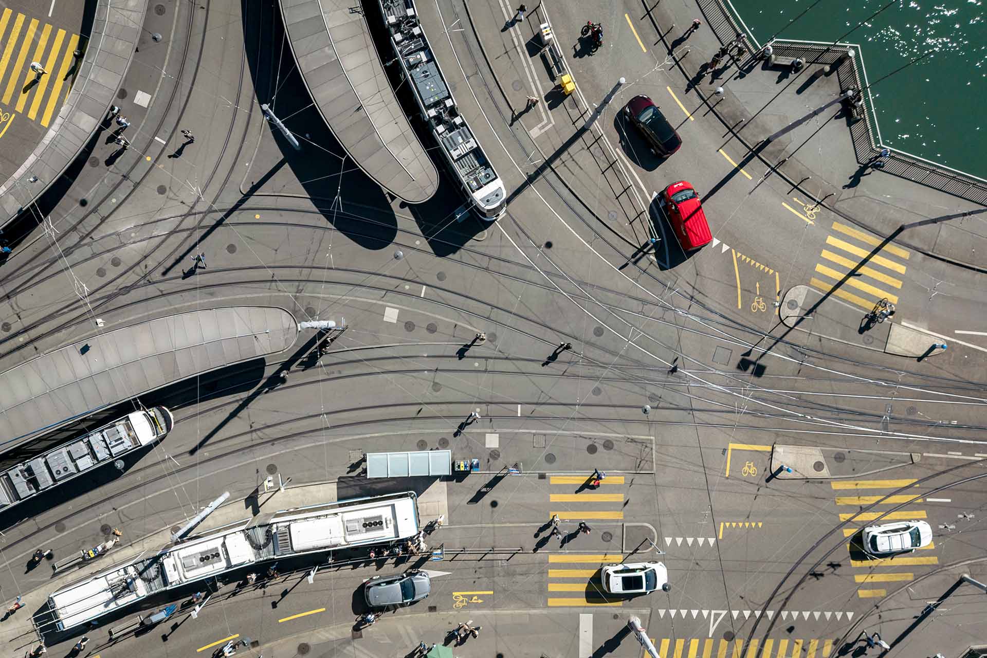 Une vue aerienne montre le Central de Zurich.